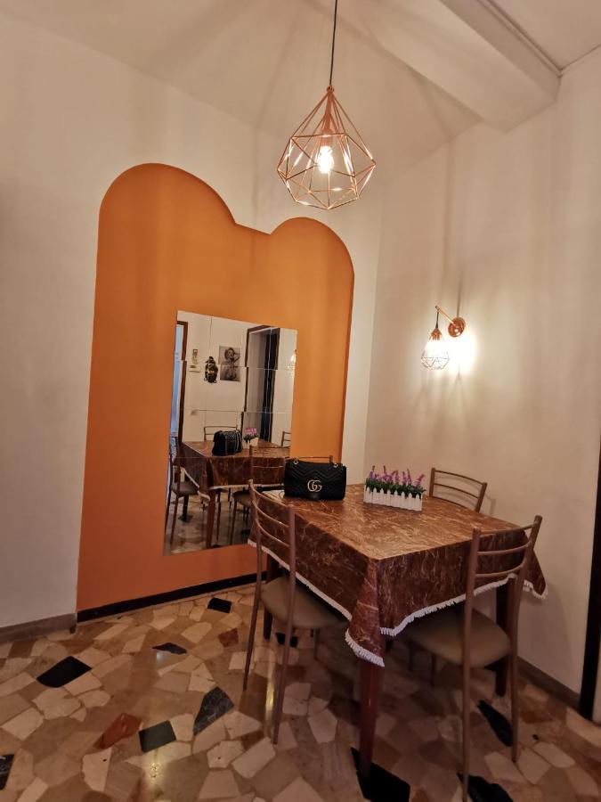 La Casa Di Jennifer Apartment Parma Ngoại thất bức ảnh