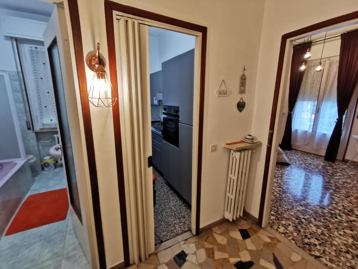 La Casa Di Jennifer Apartment Parma Ngoại thất bức ảnh