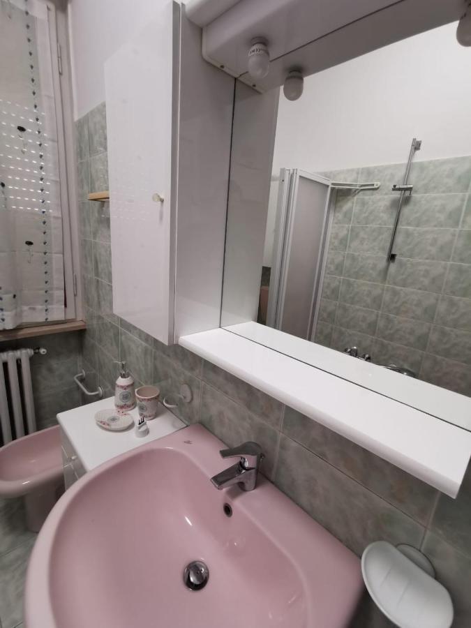 La Casa Di Jennifer Apartment Parma Ngoại thất bức ảnh